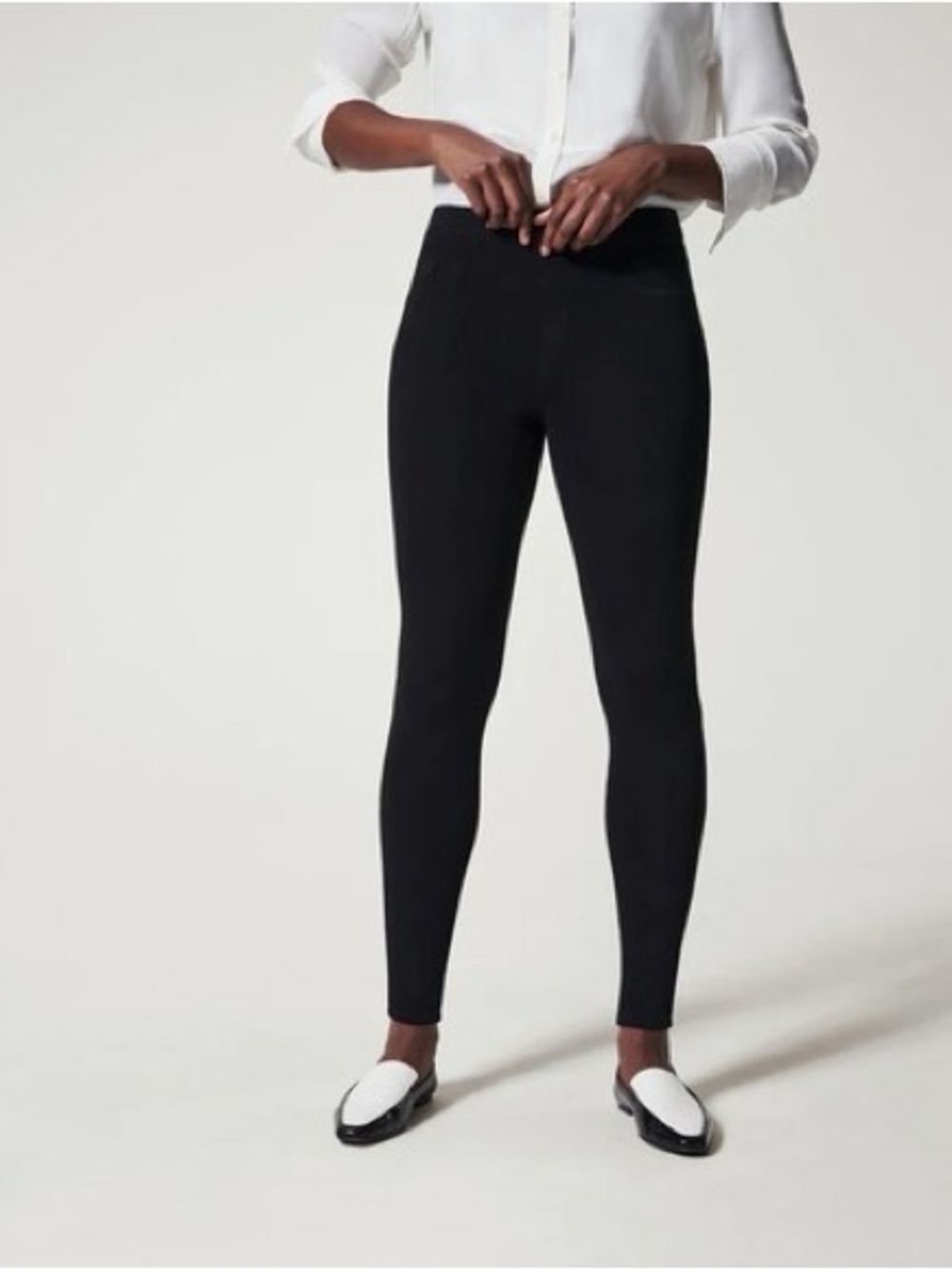 SPANX Jean-ish Skinny Leggings in Black size Small